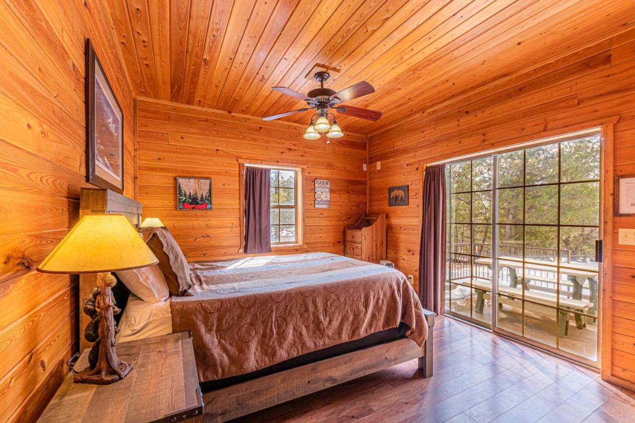 Cabin #4 The Wolves Den - Pet Friendly- Sleeps 6 - Playground & Game Room Payson Luaran gambar